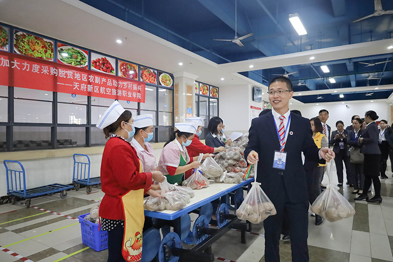 1634039174719319.jpg IMG_3723.jpg