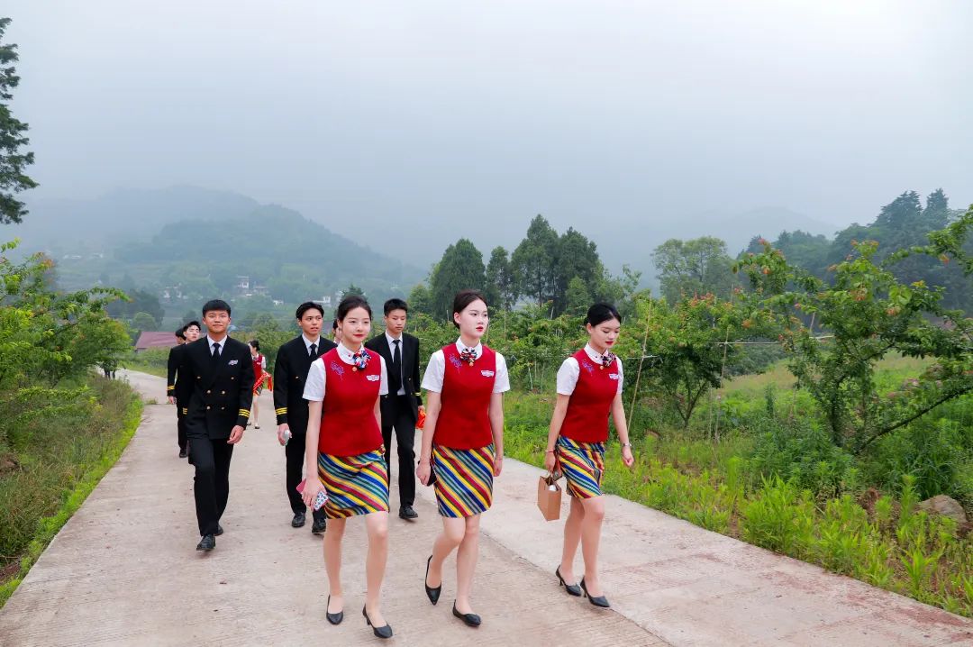 1653967764106830.jpg 640.jpg