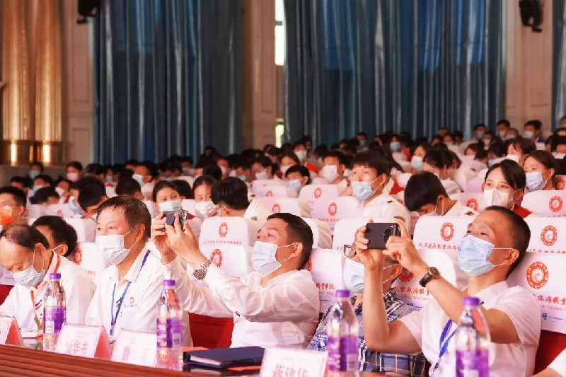 1666063954778014.jpg KY()I)4ZXY1XLUG[0G0PJ`M.jpg