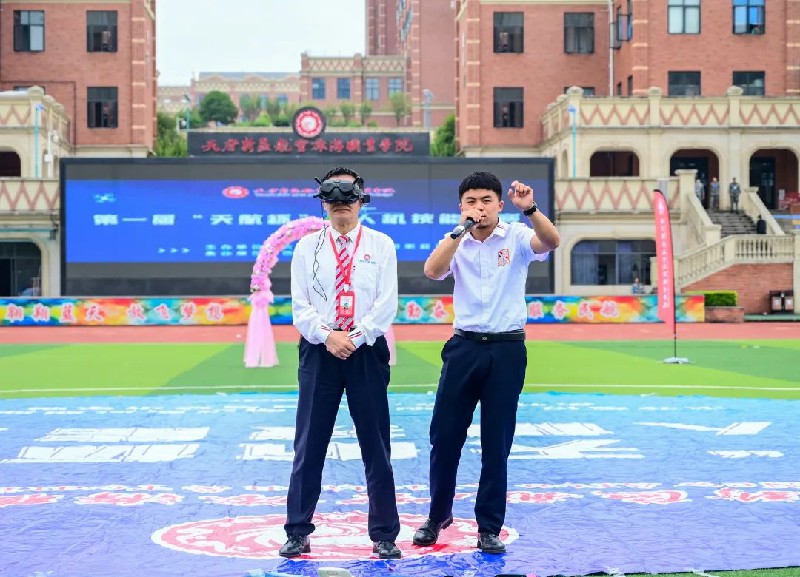 1684894722508592.jpg 770b056ba5a7745fd6de752525d61c7.jpg