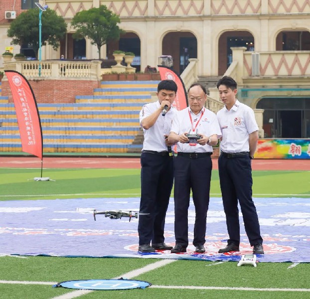 1684894755780596.jpg 895eac1b71eda4ee96d4d8b7e18529c.jpg