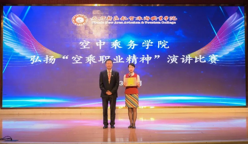 1684898305796948.jpg c7a5a6940a27531e02822e6f295f172.jpg