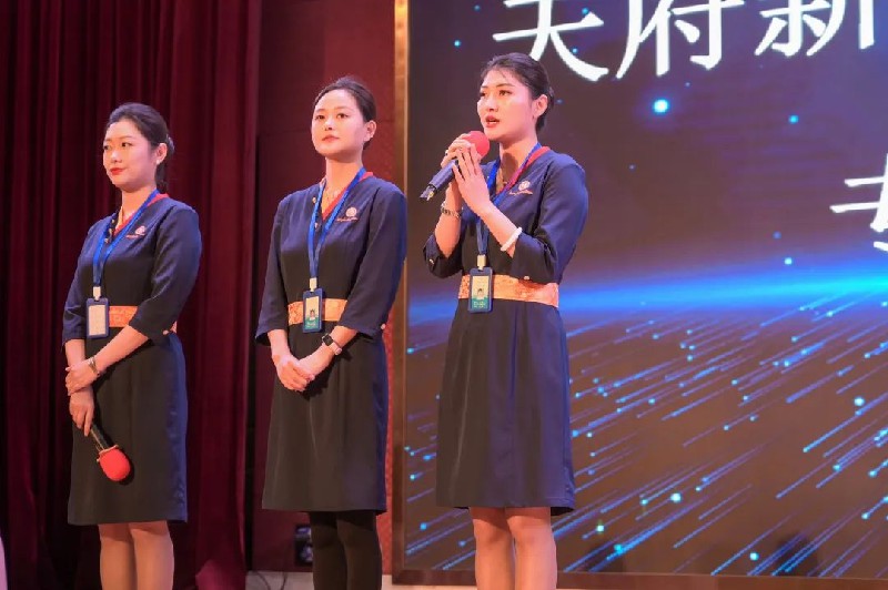 1684911792716823.jpg fa55e5ad374082cae7a77518f4343b5.jpg