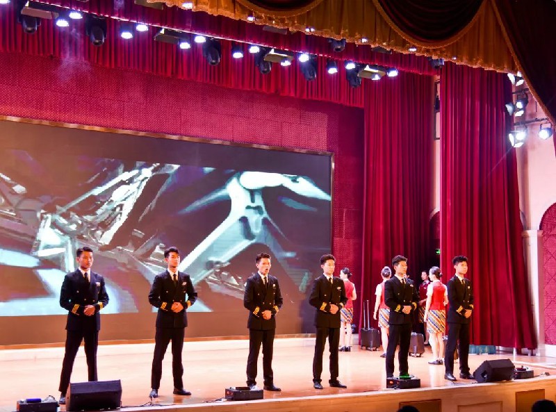 1689216825203970.jpg 1d12e64bd71e60e9a1f95611cfdb921.jpg