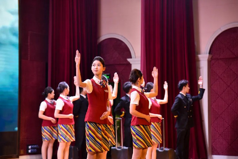 1689216834132133.jpg 64b66321730e33534247b2bc38f0b50.jpg