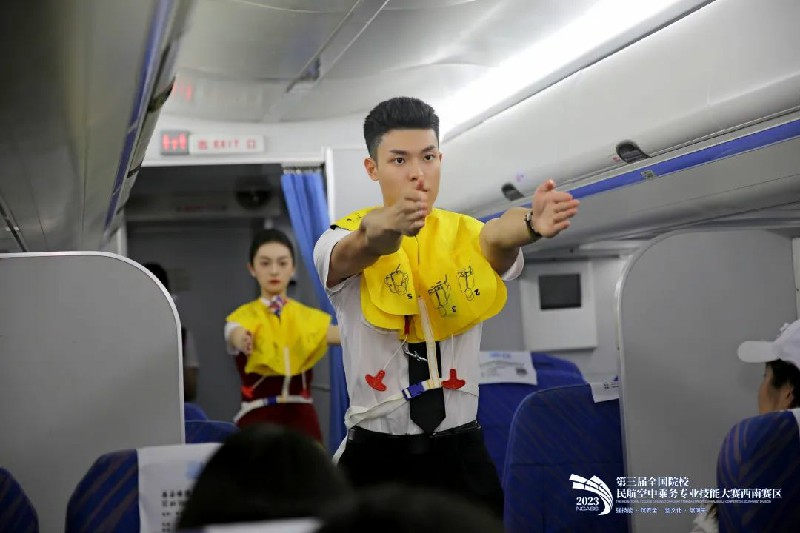 1689731443152332.jpg 5628783c3c276dc57712c35e05f073b.jpg