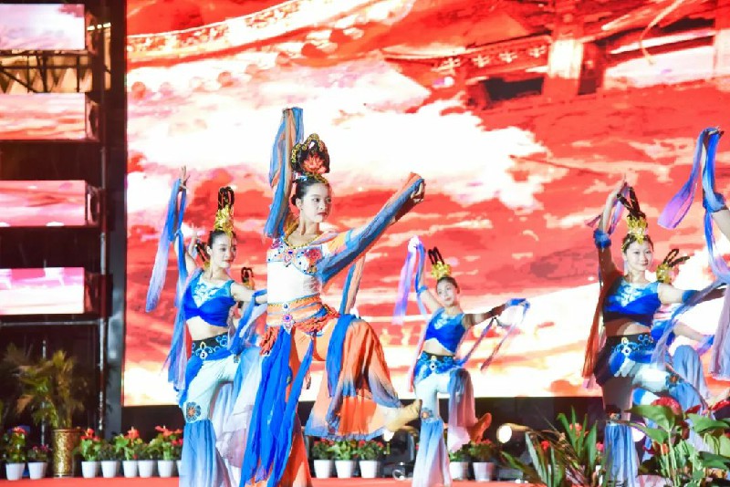 1696075922294767.jpg 16.jpg