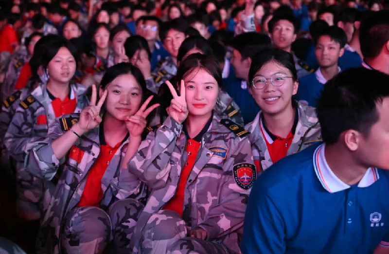 1696077632849748.jpg 55.jpg