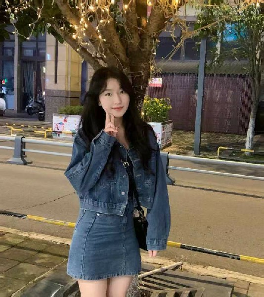 1701245455167049.jpg 張暮雨.jpg