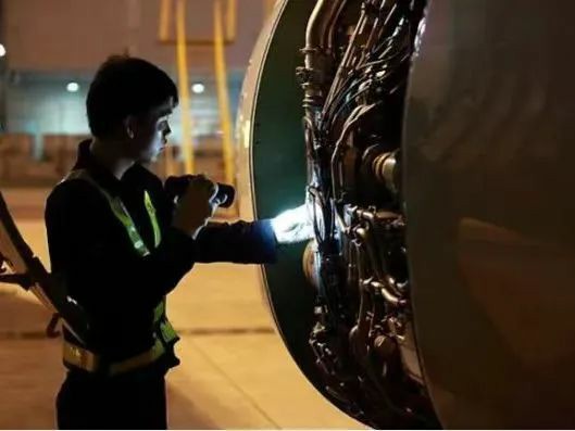 1708935064671553.jpg 31.jpg