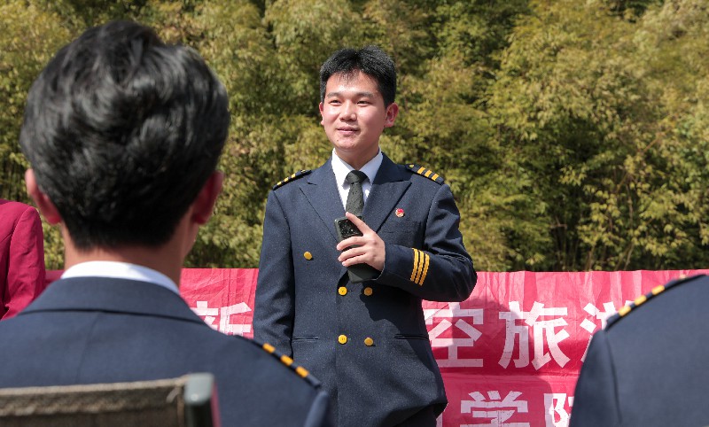 1743318464684334.jpg IL3A0554.jpg