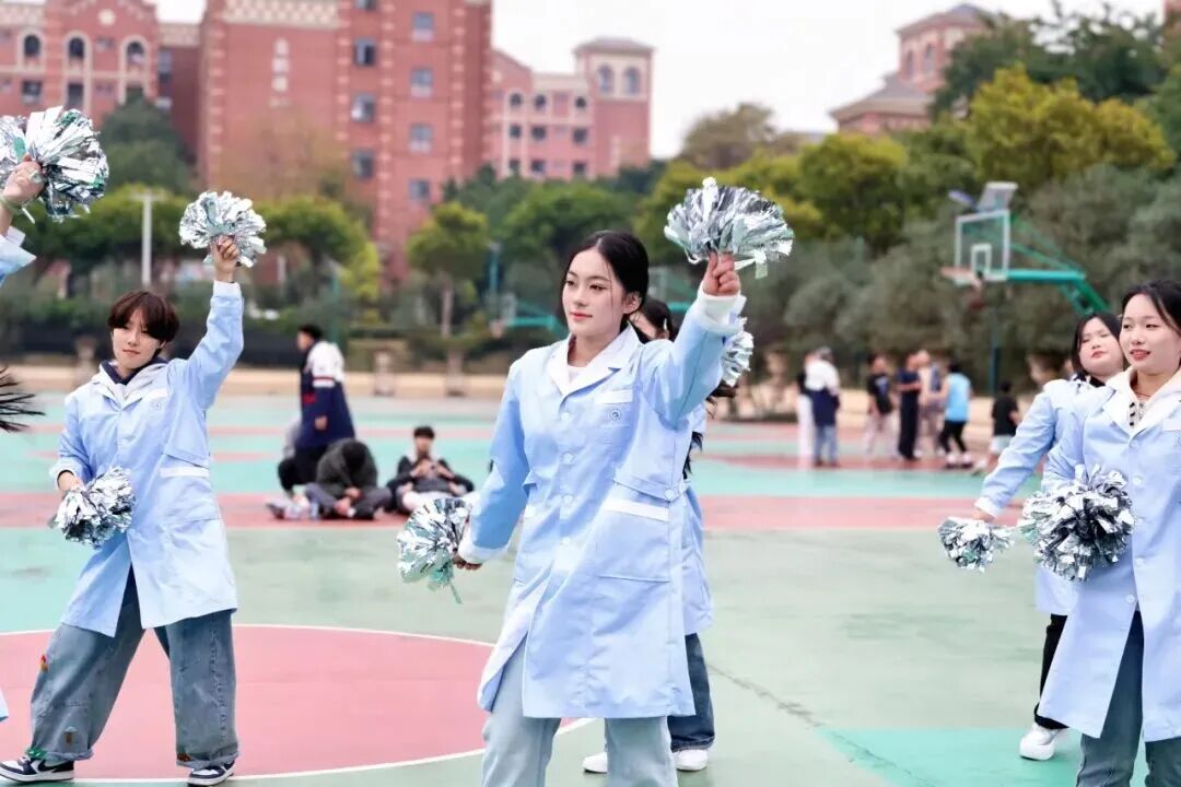 1766382198126767.jpg mmexport1766373514953.jpg