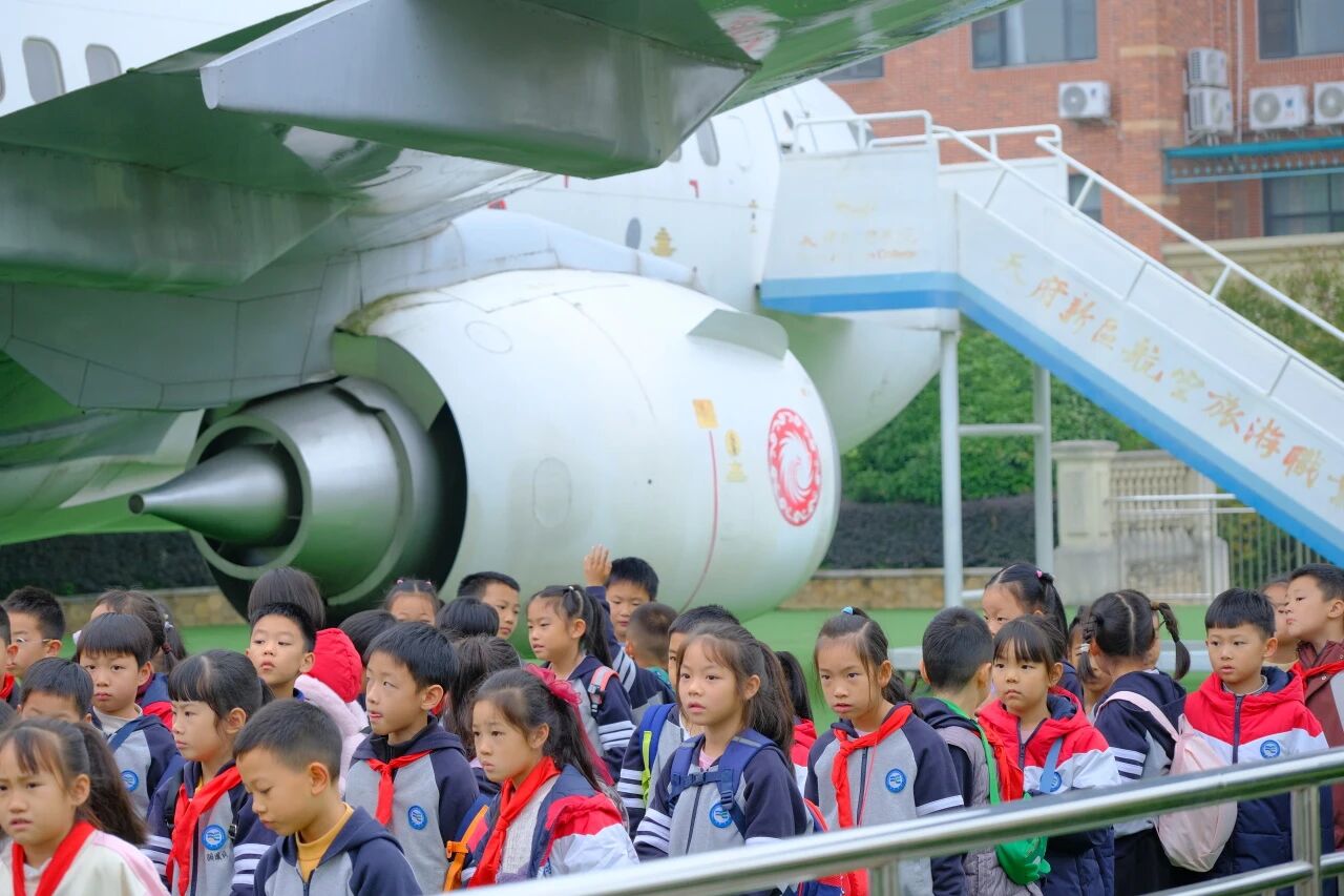 1766392043477222.jpg 微信圖片_2025-12-22_162447_738.jpg